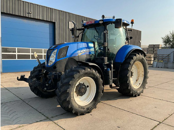 Traktorius NEW HOLLAND T7