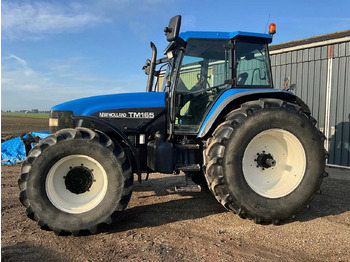 Traktorius New Holland TM165: foto 5