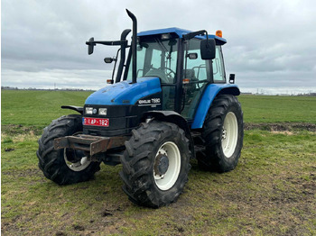 Traktorius NEW HOLLAND TS