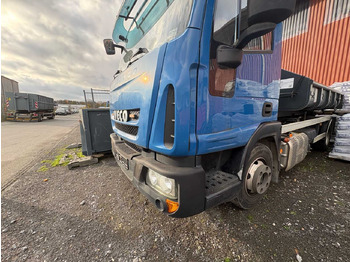 Sunkvežimis IVECO CARGO HOOKLIFT FROM 2015 – INCL. 3 CONTAINERS: foto 4