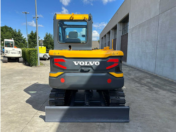 Vikšrinis ekskavatorius VOLVO EC55D: foto 5