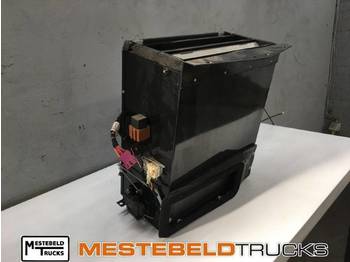 Kabina ir interjeras MERCEDES-BENZ