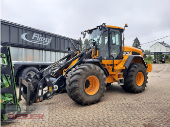 Ratinis krautuvas JCB 435S
