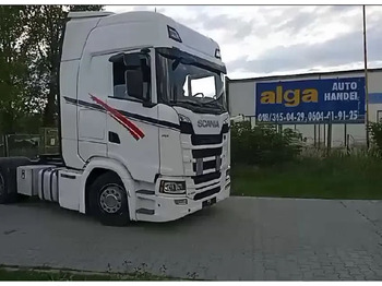 Vilkikas SCANIA S 450