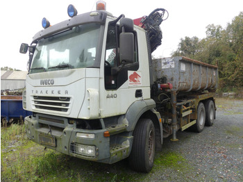 Savivartis sunkvežimis, Sunkvežimis su kranu [8904-00098] Camion Iveco 260E/H/8: foto 2