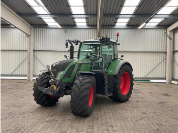 Traktorius FENDT 718 Vario