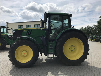 Traktorius JOHN DEERE 6195R