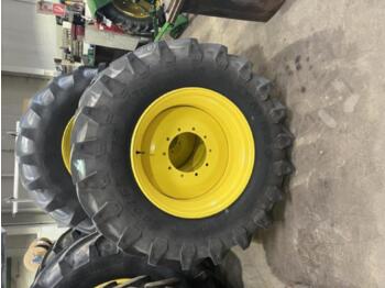Padanga - Žemės ūkio technika Trelleborg 540/65R30: foto 2