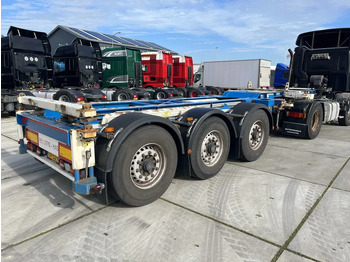 Konteineris-vežimus/ Sukeisti kūną puspriekabė RENDERS