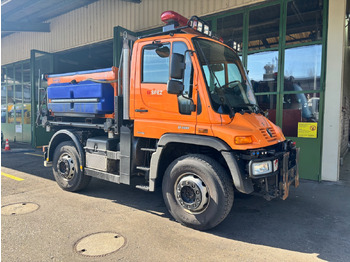 Savivartis sunkvežimis UNIMOG U400