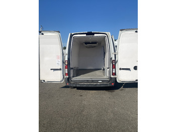 Furgonas šaldytuvas pervežimui maisto produktų RENAULT MASTER: foto 3