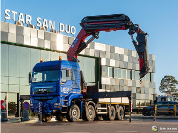 Sunkvežimis su kranu