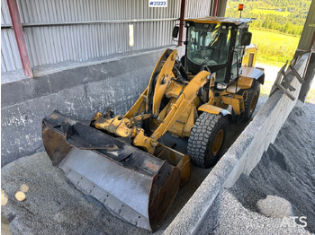 Ratinis krautuvas CATERPILLAR 930K