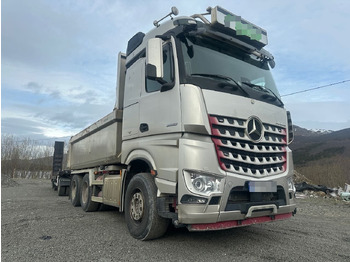 Savivartis sunkvežimis MERCEDES-BENZ Arocs 2658