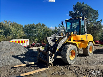 Ratinis krautuvas VOLVO L30G