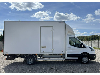 Furgonas su krovinių dėže IVECO Daily