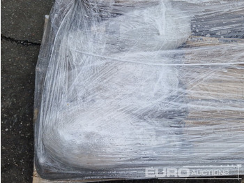 Statybinė įranga Pallet of Fluorescent Tubes: foto 3