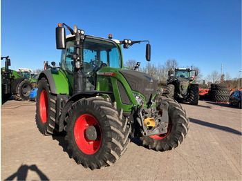 Traktorius FENDT 718 Vario