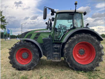 Traktorius FENDT 724 Vario