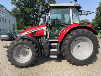 Traktorius MASSEY FERGUSON 100 series