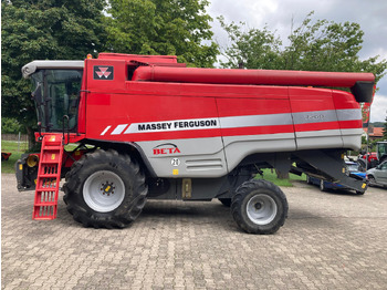 Derliaus nuėmimo kombainas MASSEY FERGUSON