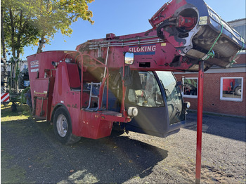 Pašarų maišytuvas SILOKING