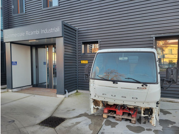 Kabina ir interjeras - Sunkvežimis Mitsubishi Fuso "S" Fuso: foto 2