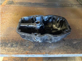 Variklis ir dalys - Sunkvežimis SCANIA CYLINDERHEAD COVER 1424050: foto 2
