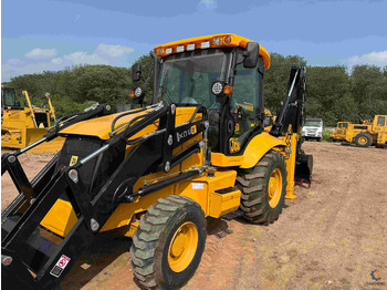 Ekskavatorius-krautuvas JCB 3CX: foto 4