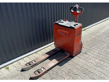 Padėklų krautuvas LINDE T16