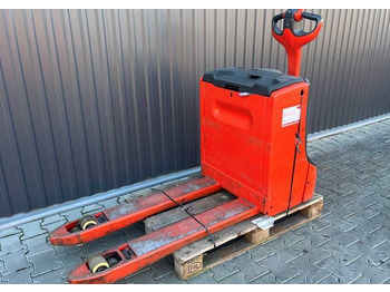 Padėklų krautuvas LINDE T20