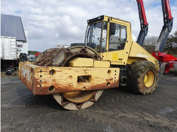 Kompaktorius BOMAG