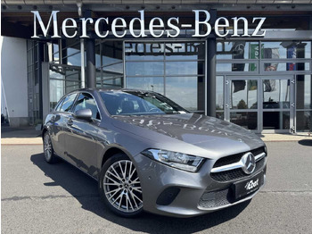 Sedanas MERCEDES-BENZ