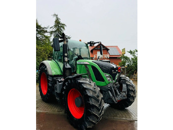 Traktorius FENDT 724 Vario