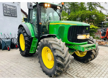 Traktorius JOHN DEERE 6920