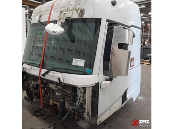 Kabina ir interjeras RENAULT T