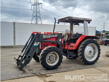 Traktorius MASSEY FERGUSON