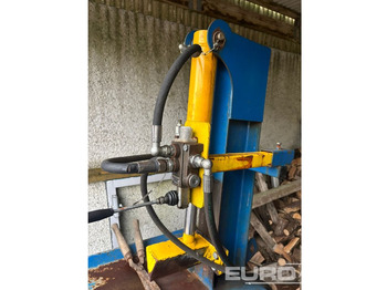 Žemės ūkio technika Hydraulic Log Splitter, 3 Point Linkage: foto 3 Žemės ūkio technika Hydraulic Log Splitter, 3 Point Linkage: foto 3