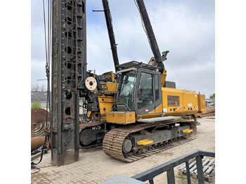 Polių kalimo mašina BANUT