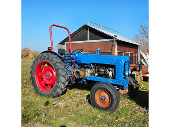 Traktorius FORD