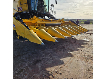 Kombainas New Holland F8: foto 4