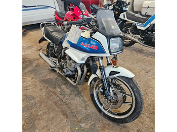 Motociklas SUZUKI