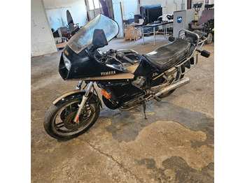 Motociklas YAMAHA
