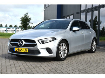 Hečbekas MERCEDES-BENZ