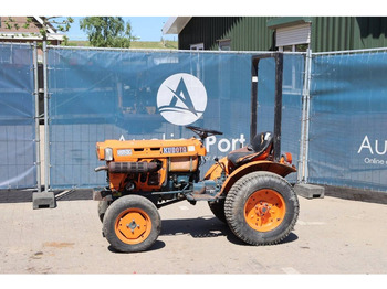 Traktorius KUBOTA B series