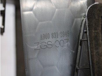 Oro kondicionierius dalis - Sunkvežimis SISTEM CLIMATIZARE MERCEDES ACTROS MP4 A0004460977, A9608312845, A9608302860, A0004460777, A9608300560: foto 3