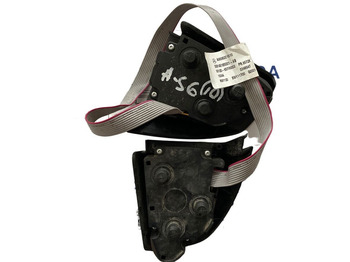 Prietaisų skydas Mercedes-Benz: foto 2