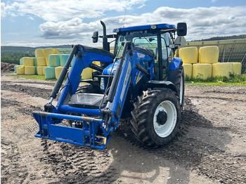 Traktorius NEW HOLLAND TS100