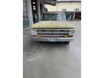 Lengvasis automobilis Ford F 100: foto 2