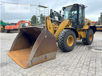 Ratinis krautuvas CATERPILLAR 926M
